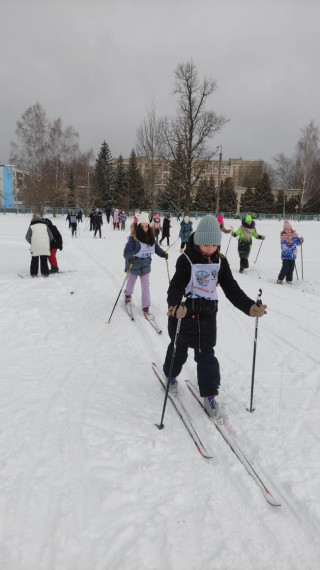 Лыжная эстафета в школе №2 г. Сосенский.